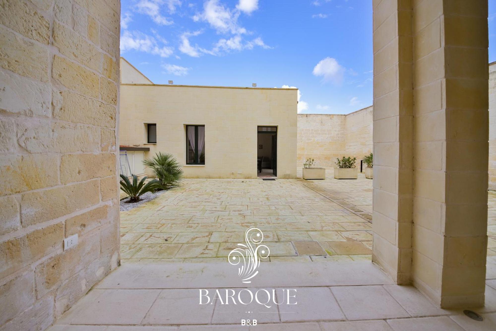 Baroque B&B Лечче Экстерьер фото